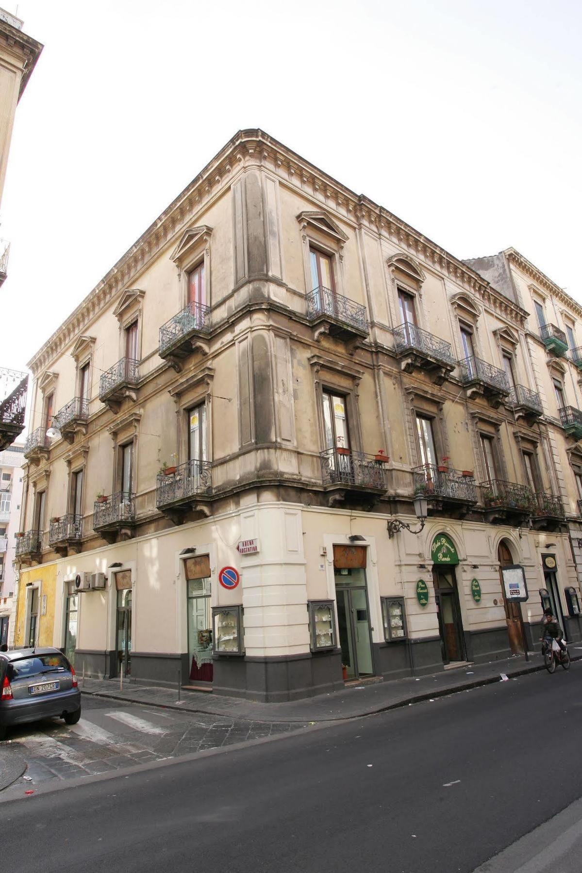 Picone Bed&Breakfast Bed & Breakfast Catania Exterior photo