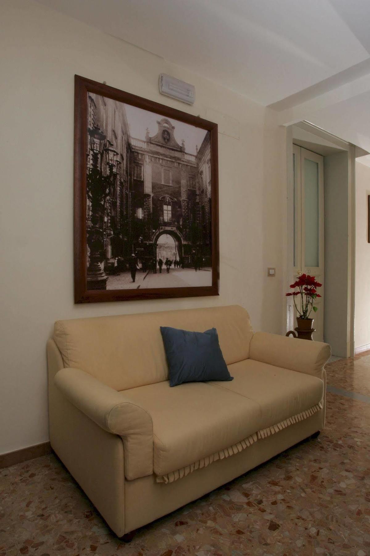 Picone Bed&Breakfast Bed & Breakfast Catania Exterior photo